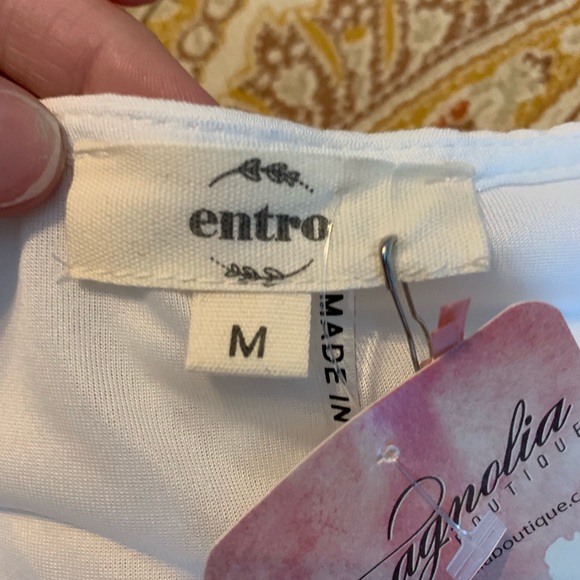 NWT Entro Embroidered Detail Button Dress - Picture 5 of 7